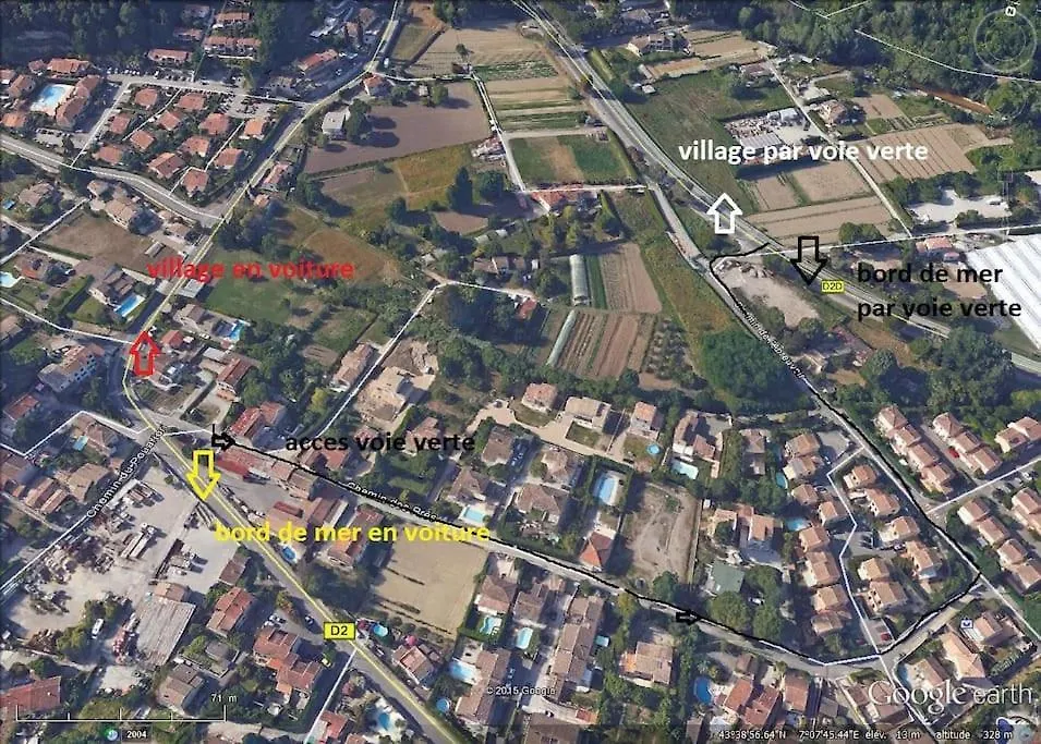 Holiday home Appart Dans Maison 2 Km De La Plage Villeneuve-Loubet